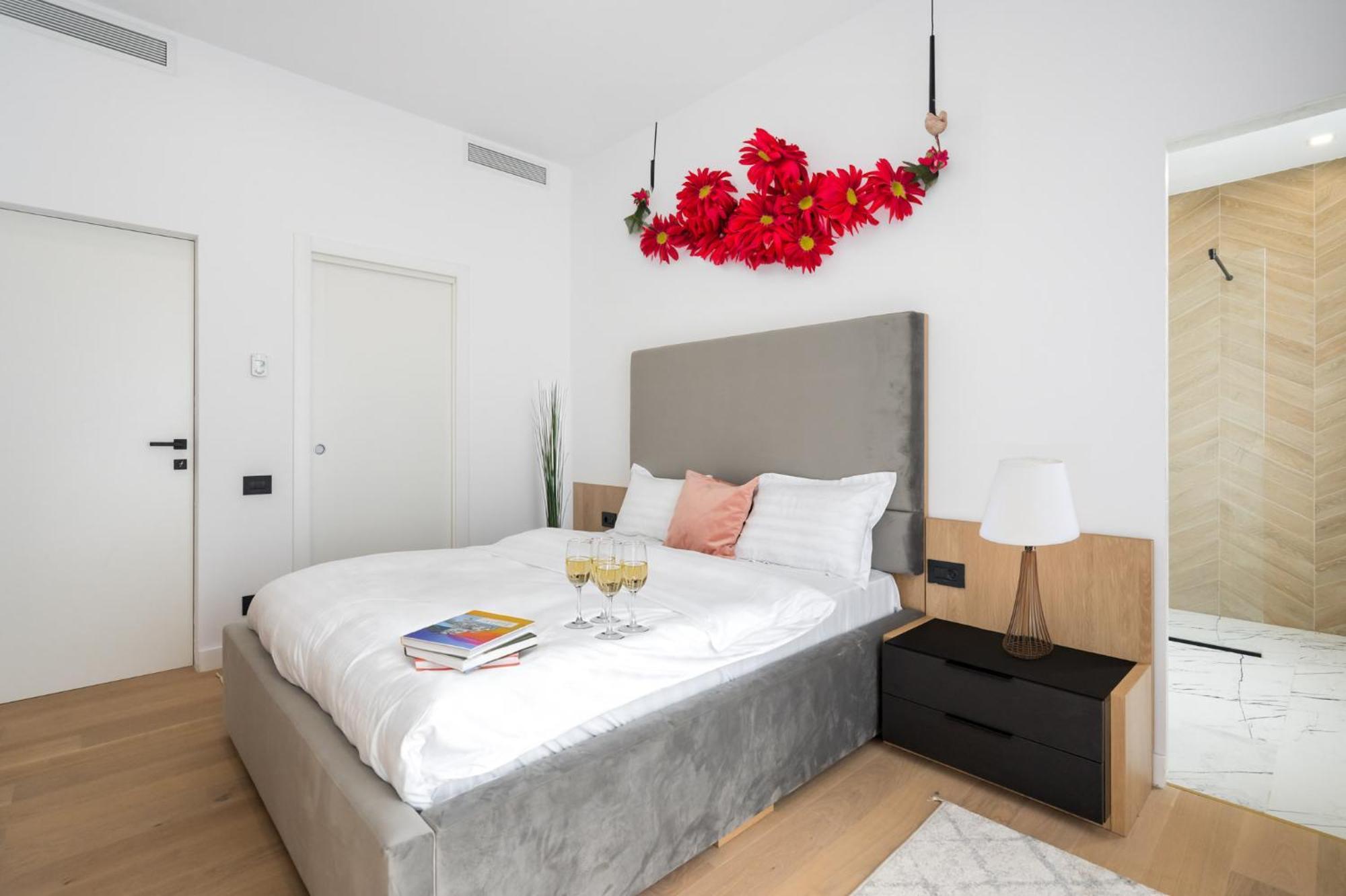 Eden - Elegant Retreat In Rosetti Luxury Apartment Bucharest Luaran gambar